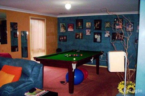 Property photo of 12 Rabett Crescent Horningsea Park NSW 2171