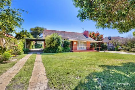 Property photo of 12 Bradshaw Crescent Manning WA 6152