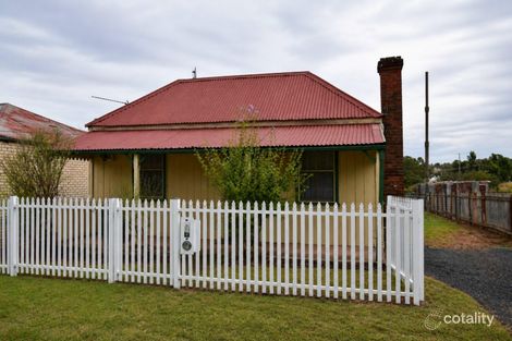 60 Whiteley St, Wellington, NSW 2820