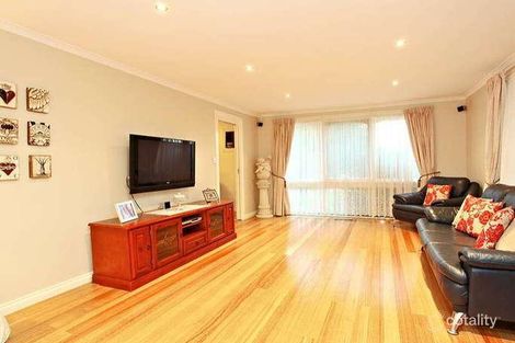 Property photo of 10 Chisholm Close Gladstone Park VIC 3043
