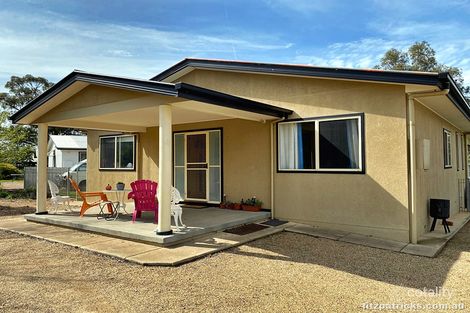 Property photo of 11 Eugene Avenue San Isidore NSW 2650