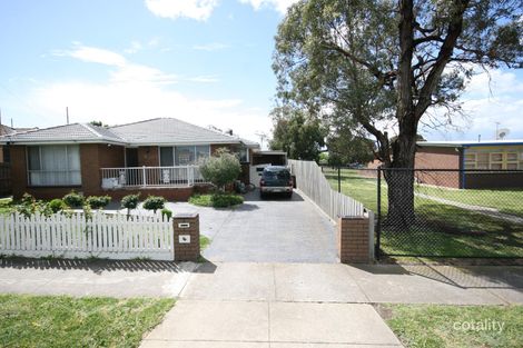 3 Oxford St, Whittington, VIC 3219
