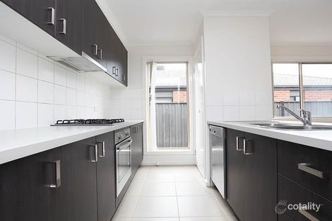 Property photo of 5 Stafford View Derrimut VIC 3026