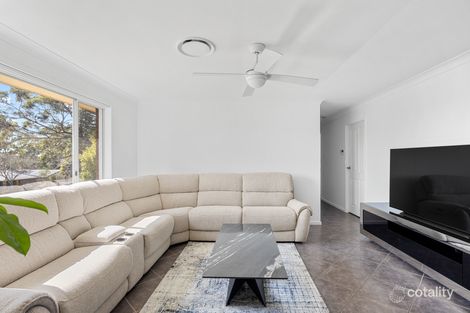 Property photo of 17 Durali Avenue Winmalee NSW 2777