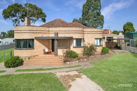 22 Goldsmith St, Maryborough, VIC 3465