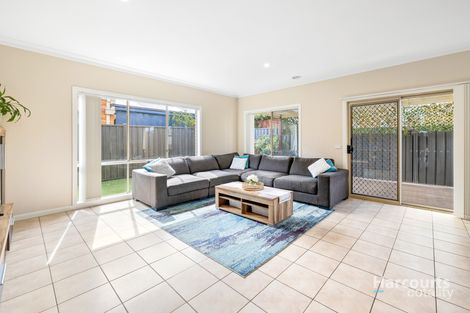 Property photo of 3 Brack Place Caroline Springs VIC 3023