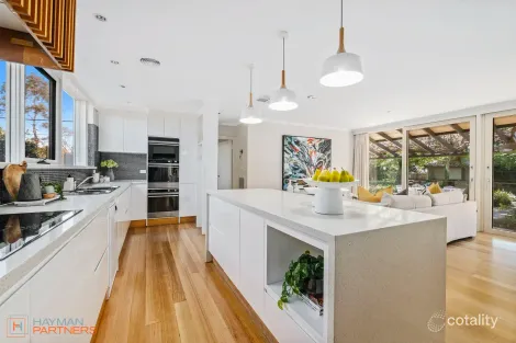 Property photo of 90 Dunstan Street Curtin ACT 2605