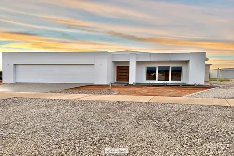 3 Heaft Dr, Irymple, VIC 3498