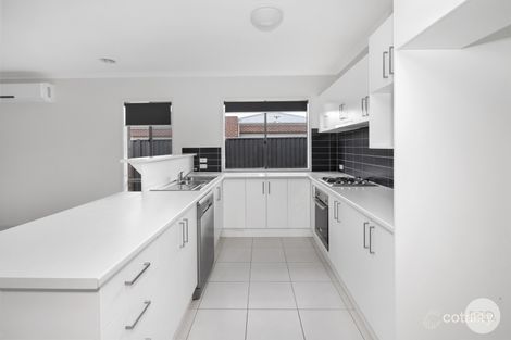 Property photo of 18 Cahill Close Lucas VIC 3350