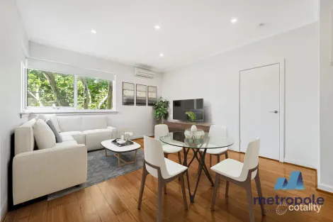 4/128 Tennyson St, Elwood, VIC 3184