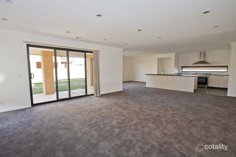 Property photo of 25 Tarcoola Crescent Point Cook VIC 3030