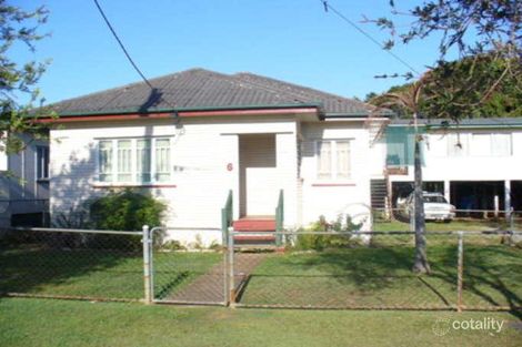 6 Blakeney St, Woody Point, QLD 4019