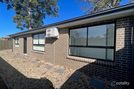 Property photo of 22 Kanangra Crescent Ruse NSW 2560