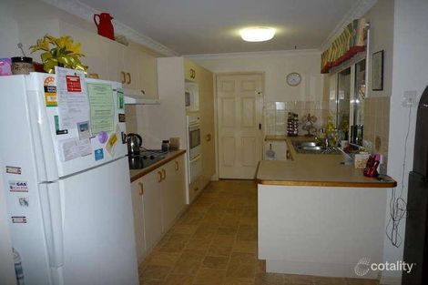 Property photo of 39 Thornbill Drive Eli Waters QLD 4655