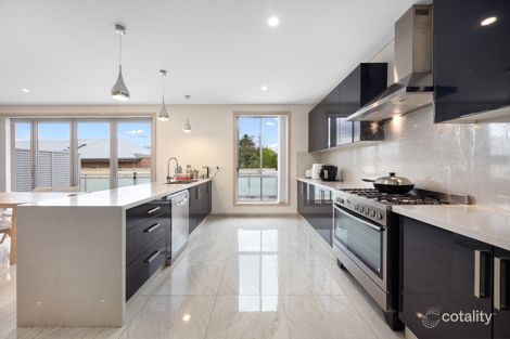 Property photo of 7A Binalong Avenue Caringbah NSW 2229