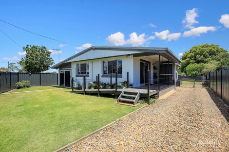 1 Nott St, Walkervale, QLD 4670
