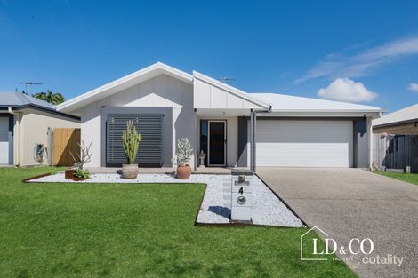 4 HELMSMAN DR, BUCASIA, QLD 4750