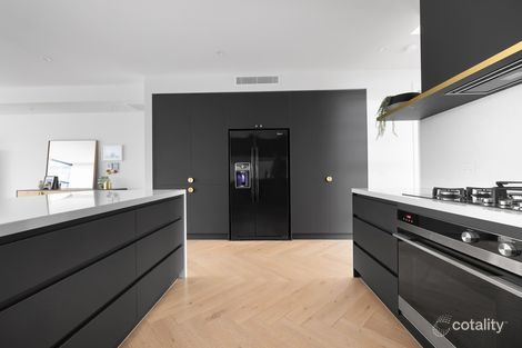 Property photo of 10 Huntly Street Moonee Ponds VIC 3039