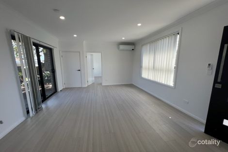 Property photo of 22 Kanangra Crescent Ruse NSW 2560