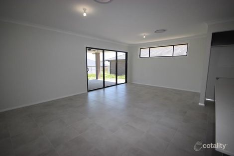Property photo of 45 Tarragon Way Chisholm NSW 2322