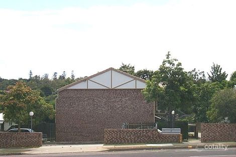 18 Warwick Rd, Ipswich, QLD 4305