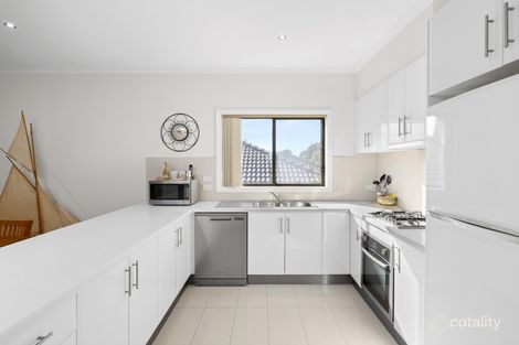 Property photo of 13/92 Fersfield Road Gisborne VIC 3437