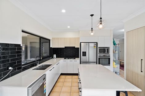 5-7 Lucy Cl, Kanimbla, QLD 4870