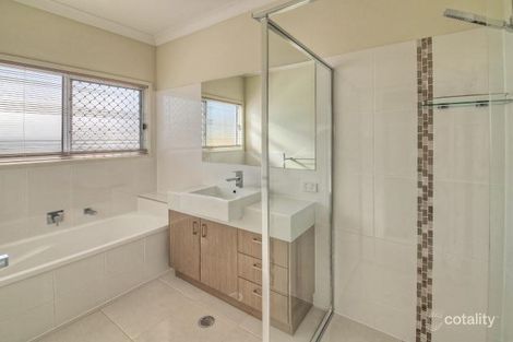 37 Foreshore Dr, Springfield Lakes, QLD 4300