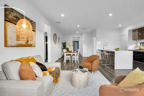 Property photo of 1 Viola Circuit Clyde VIC 3978