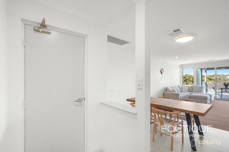 Property photo of 16/57 Pearl Parade Scarborough WA 6019
