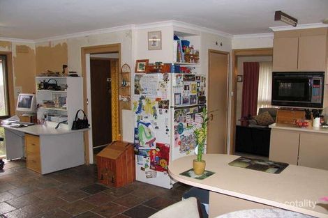 Property photo of 582 Elizabeth Drive Sunbury VIC 3429