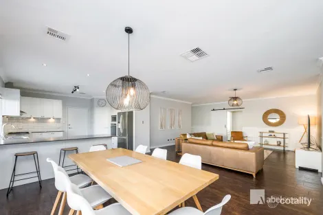 10 Shipton Lane, The Vines, WA 6069