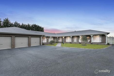 30-32 Hillsmeade Dr, Narre Warren South, VIC 3805