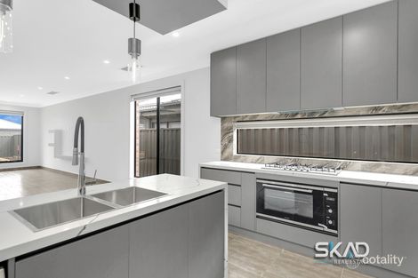 Property photo of 13 Degrees Road Greenvale VIC 3059