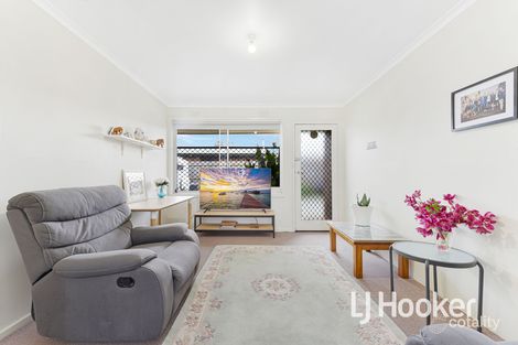 Property photo of 4/29 Gairloch Drive Frankston VIC 3199