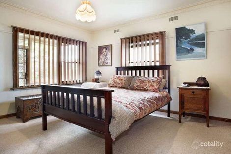 Property photo of 17 Broomfield Road Hawthorn East VIC 3123