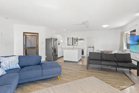 Property photo of 34 Coral Esplanade Cannonvale QLD 4802