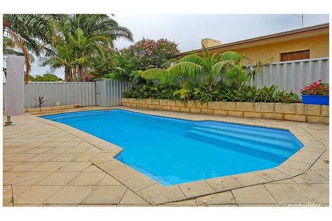 44b Deanmore Rd, Scarborough, WA 6019