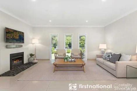 Property photo of 18 Carramar Crescent Miranda NSW 2228