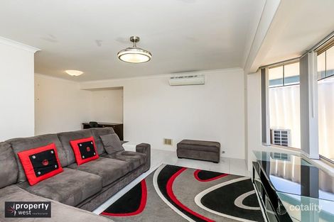 Property photo of 19B Gairloch Place Joondalup WA 6027