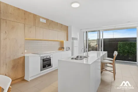 203/32 Glenora St, Wynnum, QLD 4178