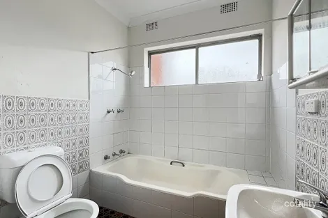 Property photo of 1/116 Pendle Way Pendle Hill NSW 2145