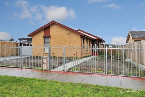 Property photo of 17 Taggerty Crescent Meadow Heights VIC 3048