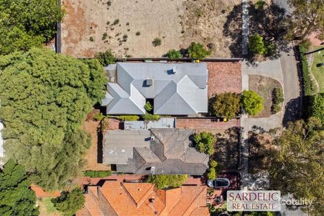 Property photo of 1 Gwenyfred Road Kensington WA 6151