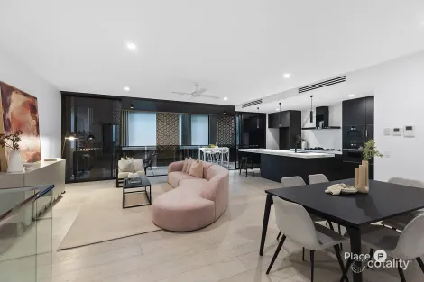 Property photo of 3/55 Oxlade Drive New Farm QLD 4005