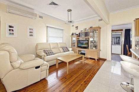 Property photo of 38 Clarke Street Peakhurst NSW 2210