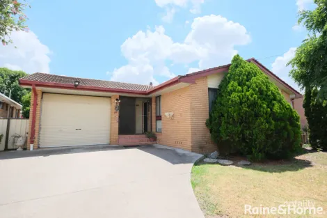 10 Woodland Ave, Inverell, NSW 2360