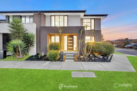 24 Selandra Bvd, Clyde North, VIC 3978