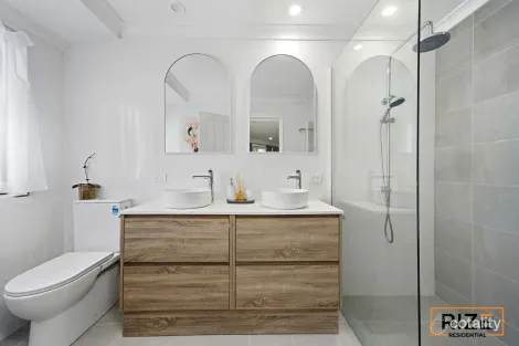 Property photo of 3 Kulana Way Carramar WA 6031