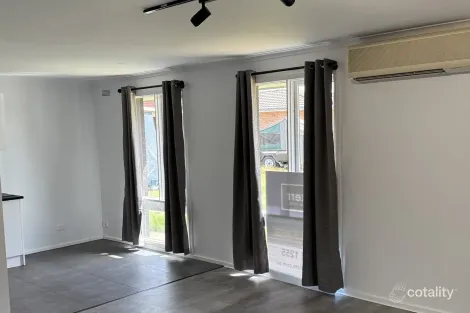 Property photo of 8 Macdonald Court Finley NSW 2713